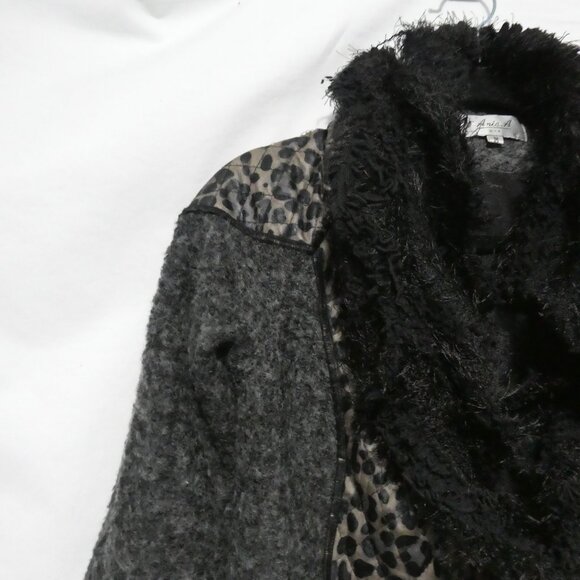 ARIA A USA | medium | Stylish Leopard Print Faux Fur Coat - Picture 3 of 16